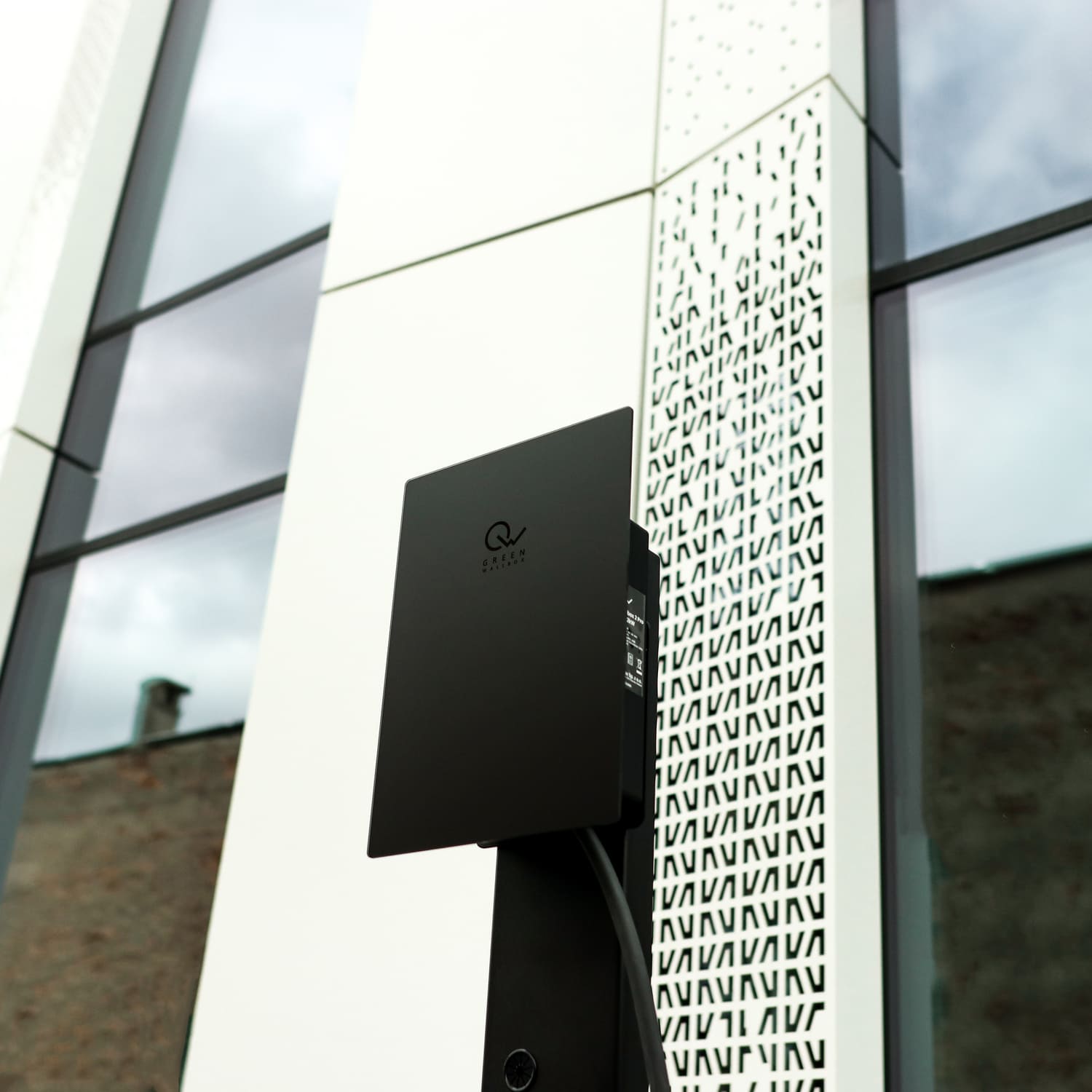 green wallbox 2 pro slim