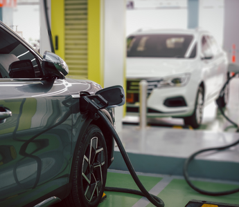 Grupowe ładowanie samochodów elektrycznych